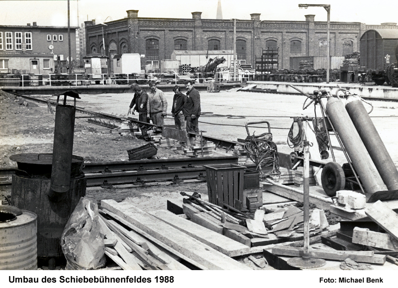 Schiebeb&uuml;hnenfeld